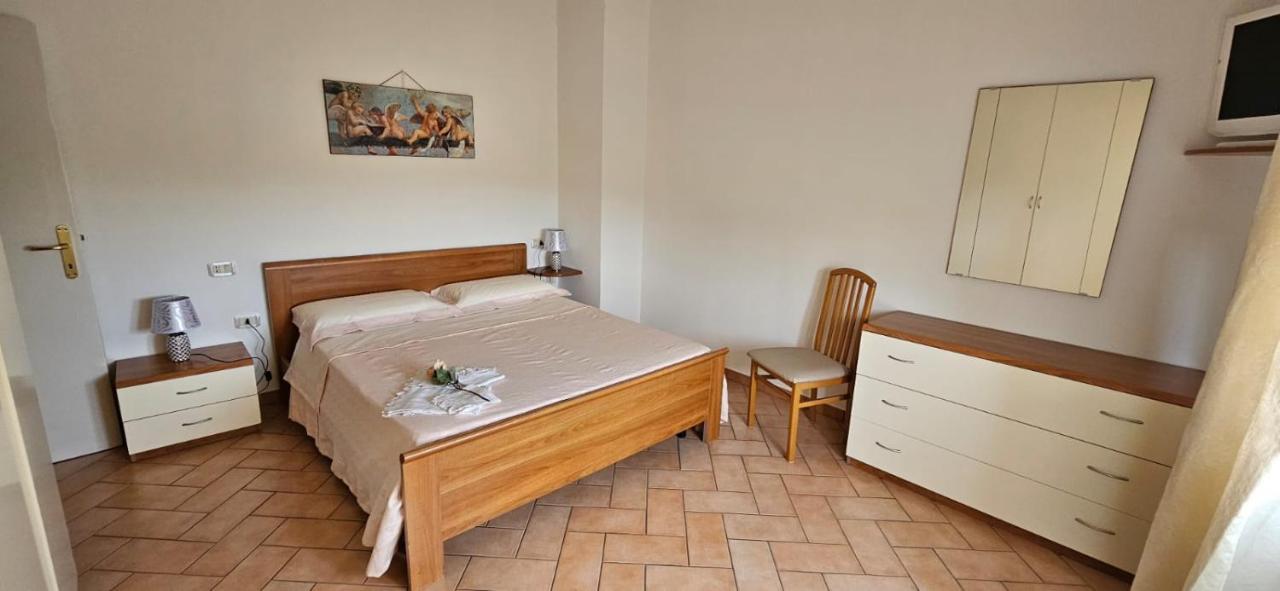 Delizioso Appartamento Collinare Limigiano Zewnętrze zdjęcie