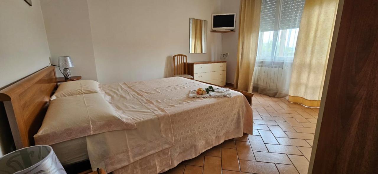Delizioso Appartamento Collinare Limigiano Zewnętrze zdjęcie
