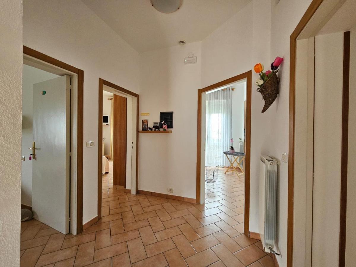 Delizioso Appartamento Collinare Limigiano Zewnętrze zdjęcie